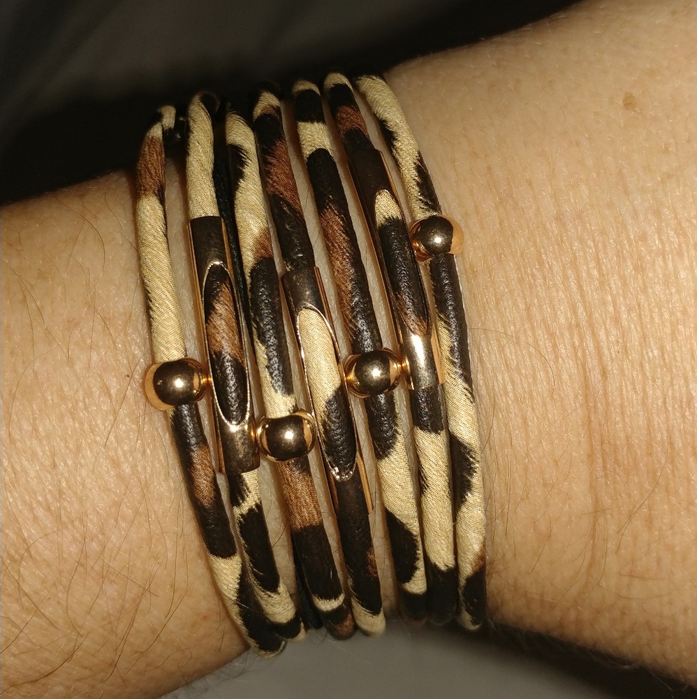 Leopard print magnetic bracelet/wrap
